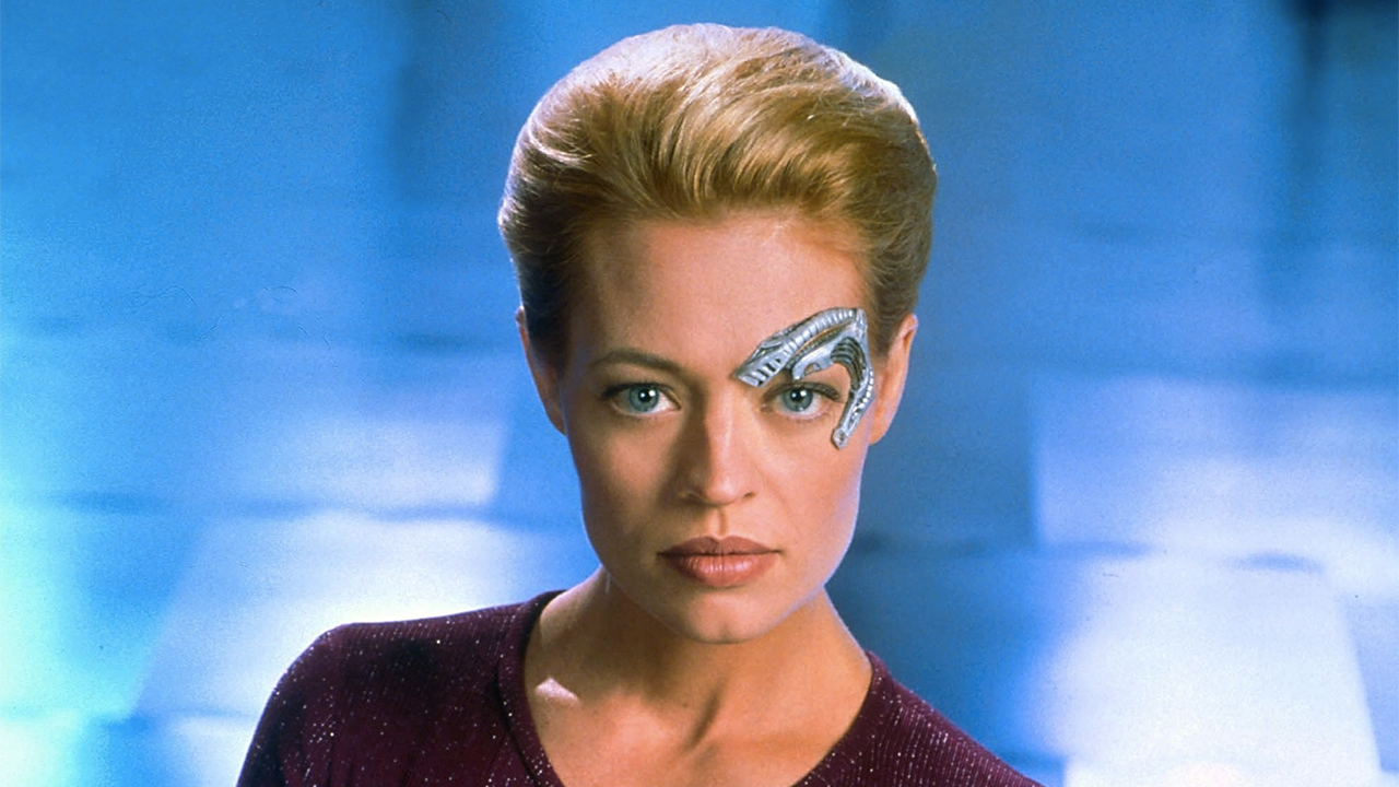 24. Siedem z Dziewięciu (Star Trek: Voyager i inne produkcje) – członkini kolektywu Borgów, w przeciwieństwie do innych jego elementów obdarzona wolną wolą. Była w stanie oprzeć się atakowi samej królowej Borgów. 