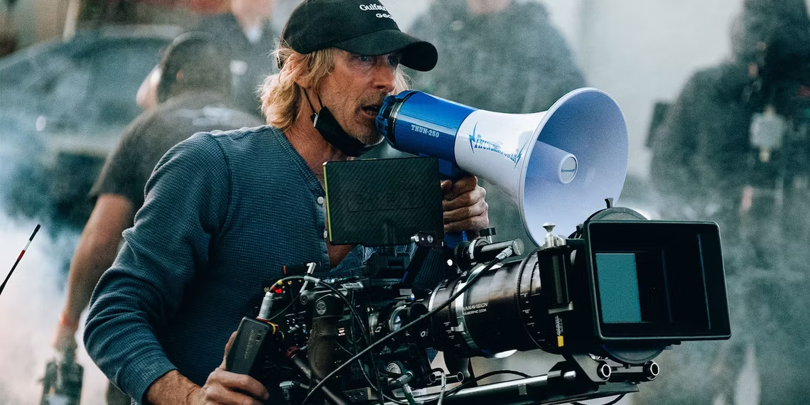 Michael Bay zabił gołębia na planie? Twórca Transformersów nie zamierza płacić grzywny