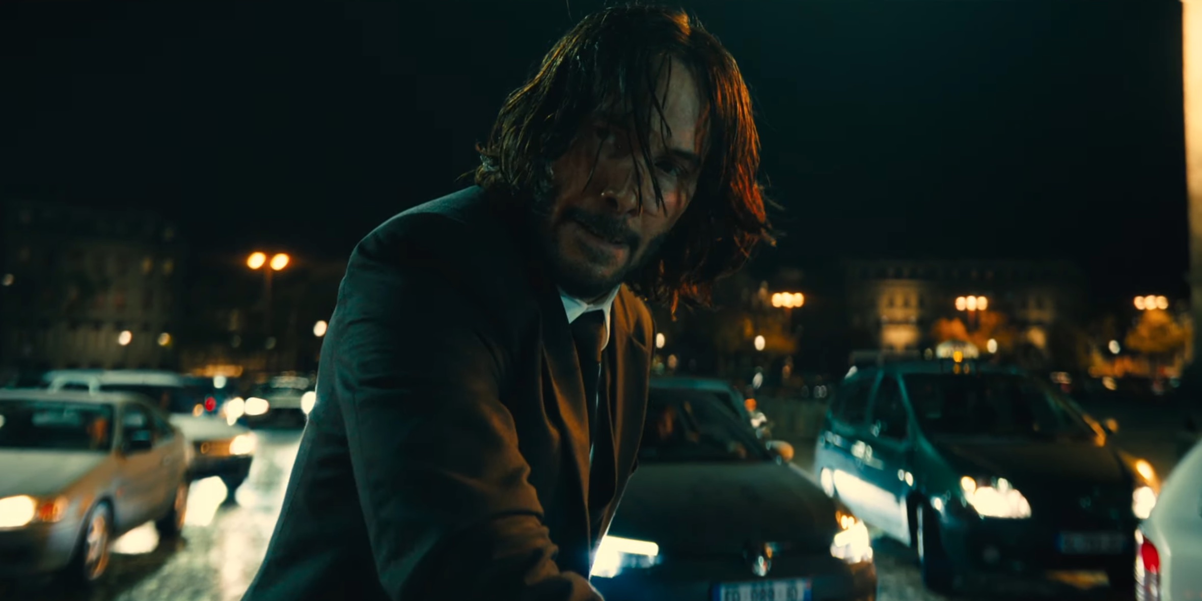 John Wick 4 - inspiracją dla TEJ sceny z widokiem z lotu ptaka jest inna gra niż Hotline Miami. Schody też nie są przypadkowe