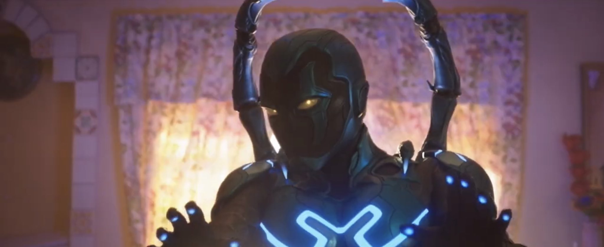 Blue Beetle klapą w box office. Jak radzą sobie Barbie i Oppenheimer?