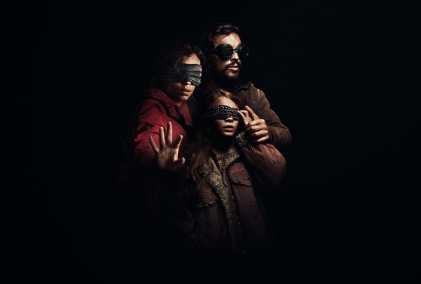     Nie otwieraj oczu: Barcelona – zwiastun i plakat już są. Przerażająca zapowiedź