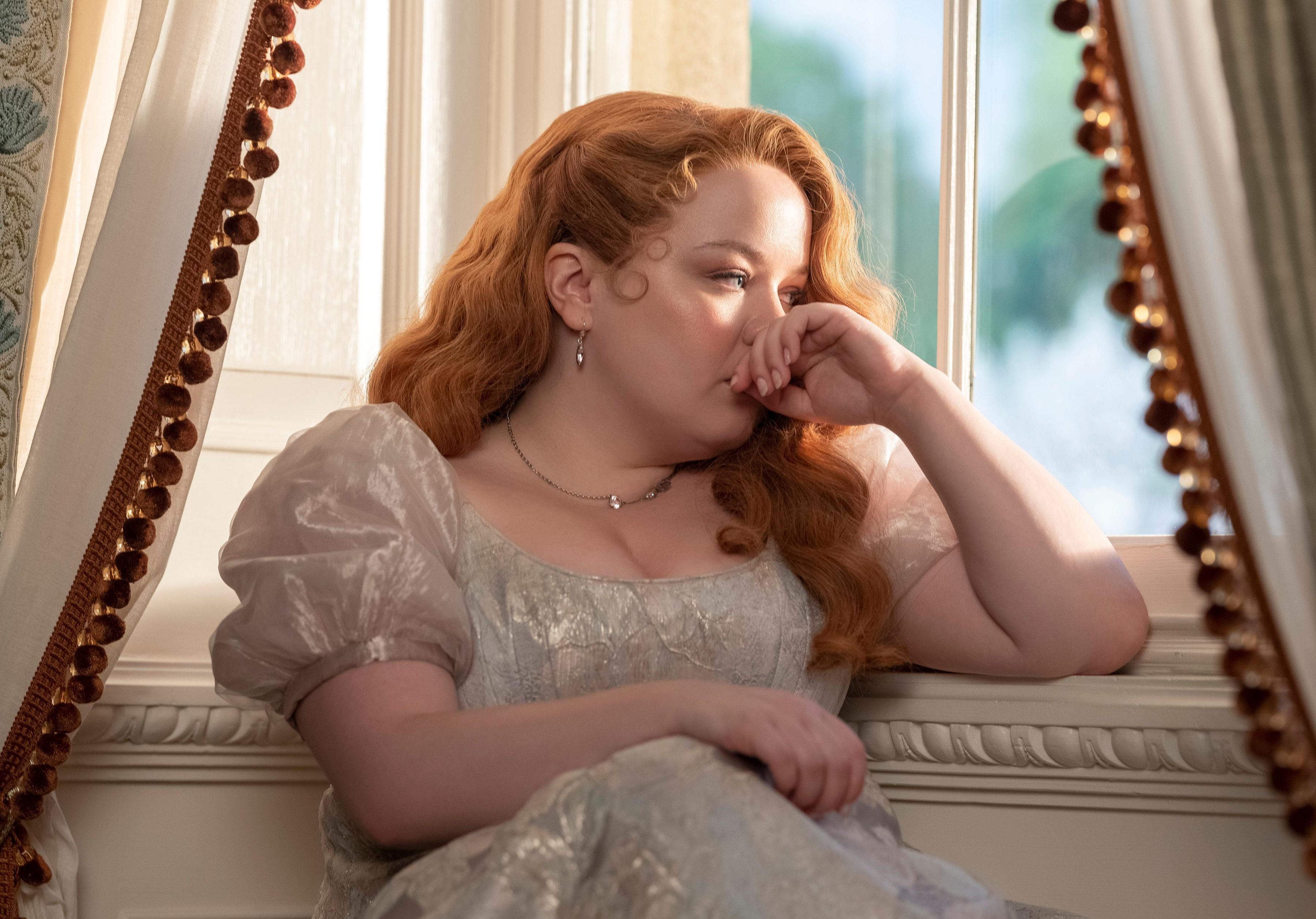     Bridgertonowie – zdjęcia z 3. sezonu. Historia skupi się na romansie Penelope i Colina