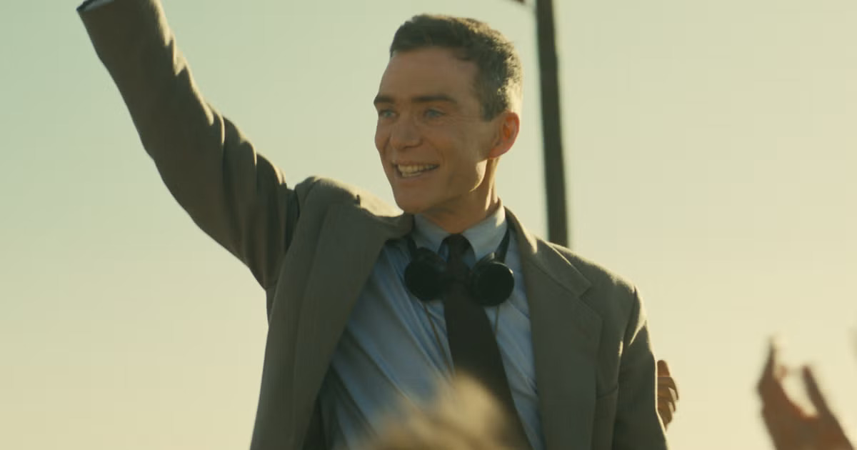 Oppenheimer to "najlepszy i najważniejszy film XXI wieku". Legendarny scenarzysta jest zachwycony