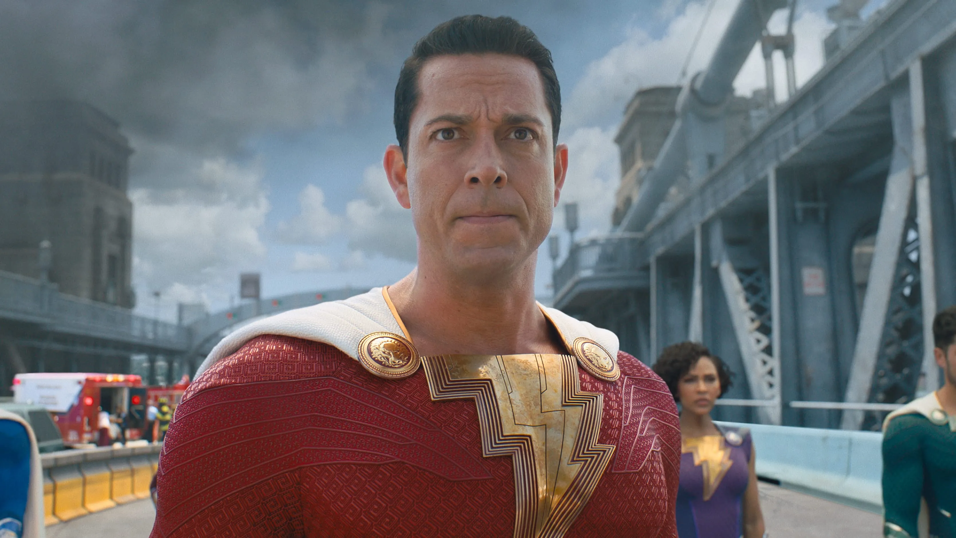 Zachary Levi o przyszłości Shazam! Skomentował kontrowersyjne wypowiedzi Rachel Zegler