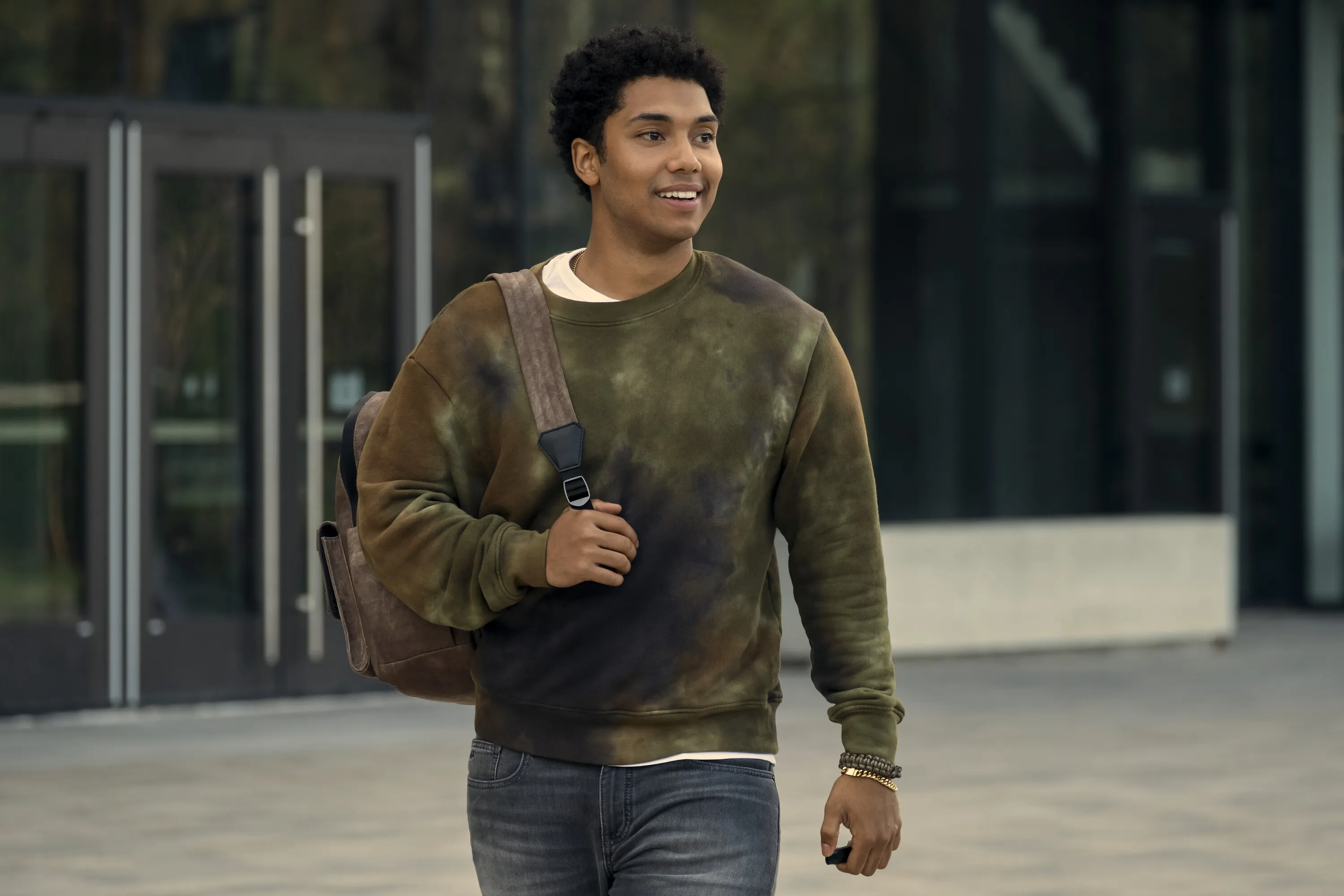 30. Andre Anderson - student Uniwersytetu Godolkina. Potrafi kontrolować magnetyzm oraz metal, który może kształtować, jak chce. Jest też wytrzymały, ponieważ ciosy Sama nic mu nie zrobiły. Wykazuje się dużą siłą, co pokazał, gdy prawie udusił Rufusa.