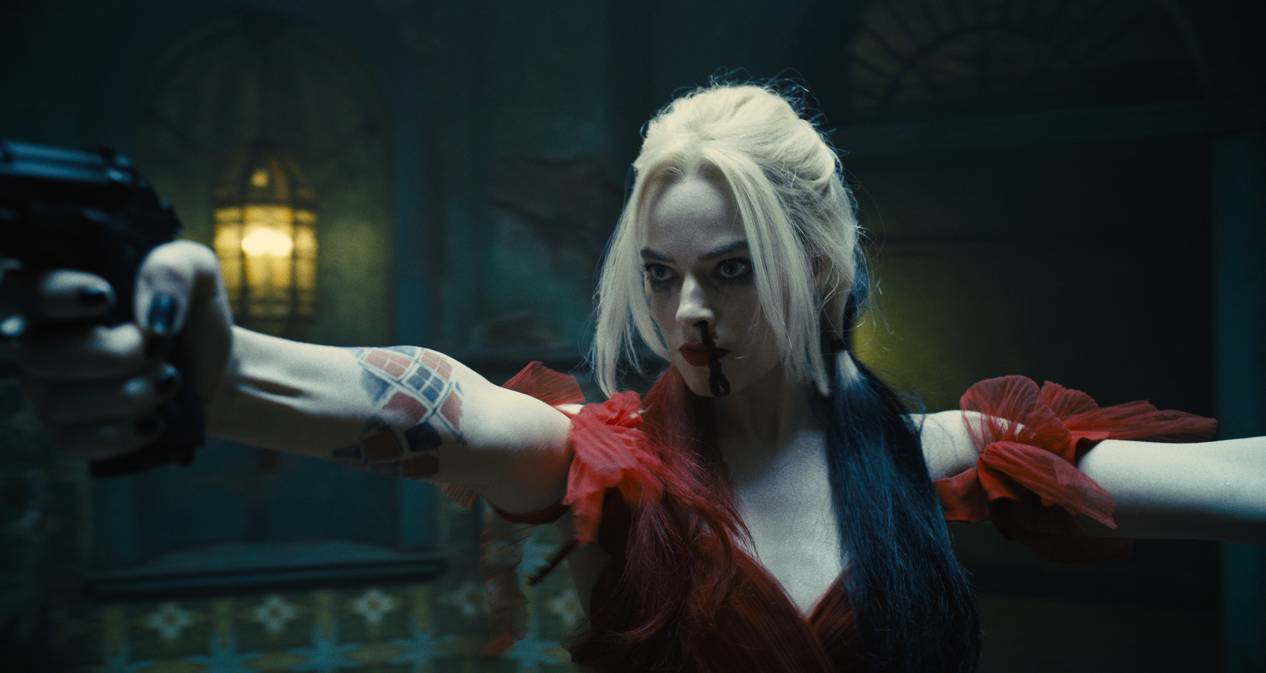 Harley Quinn (Margot Robbie)