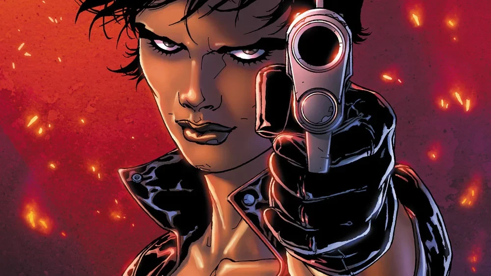 Amanda Waller - jest bezwzględna i zdradzi każdego, jeśli to pomoże jej osiągnąć cel. Nie kieruje się lojalnością, tylko chłodną kalkulacją i interesem.