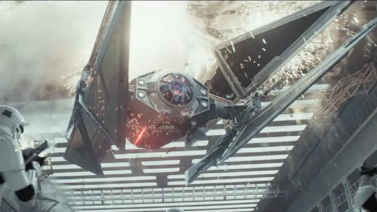 2. TIE Avenger
