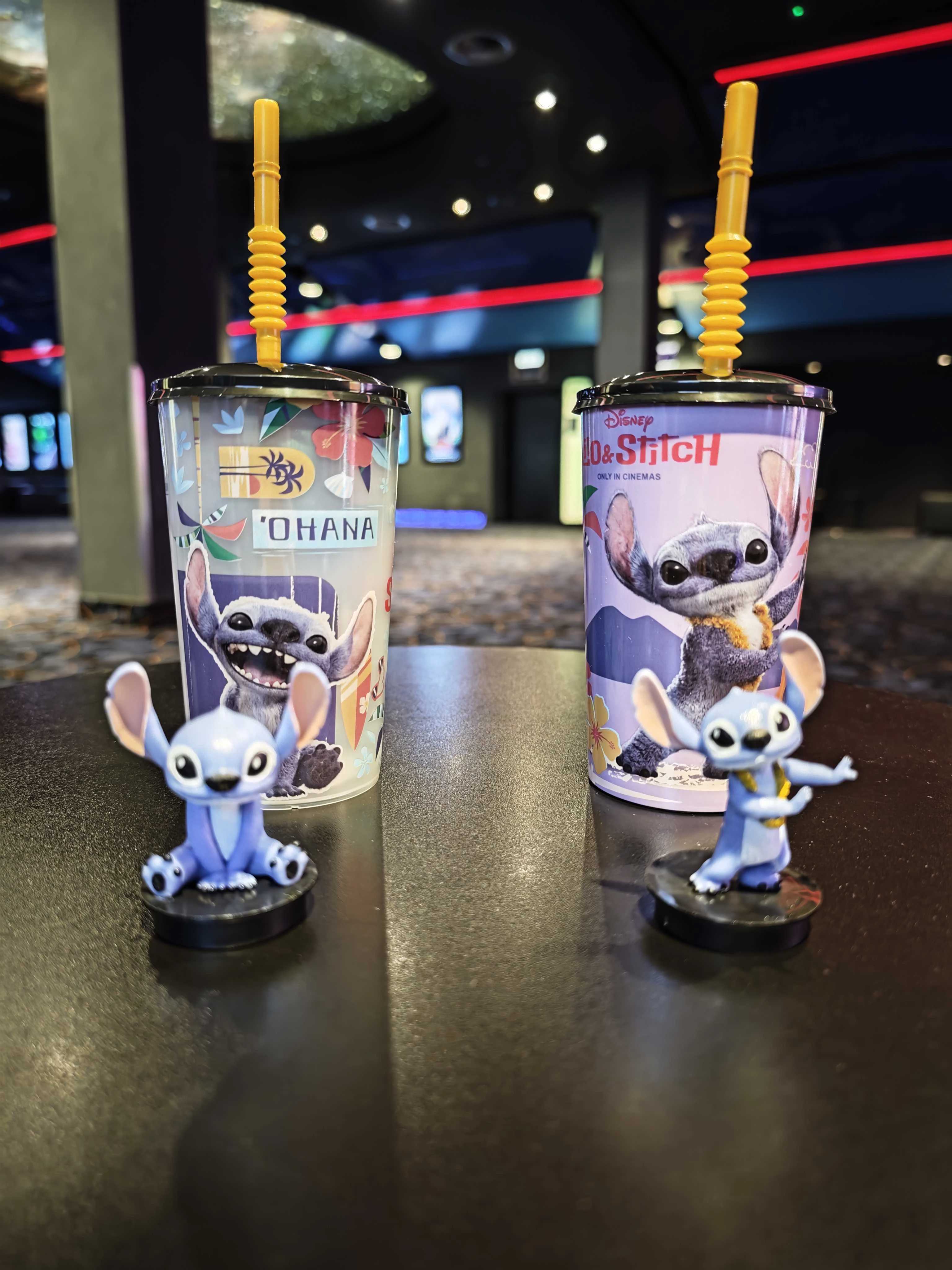 Lilo i Stich - kubełki na popcorn i kubeczki związane z filmem w limitowanej sprzedaży w sieci Cinema City
