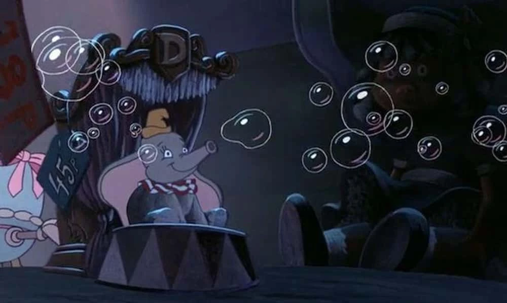 Zabawka Dumbo (Dumbo) w filmie Wielki mysi detektyw