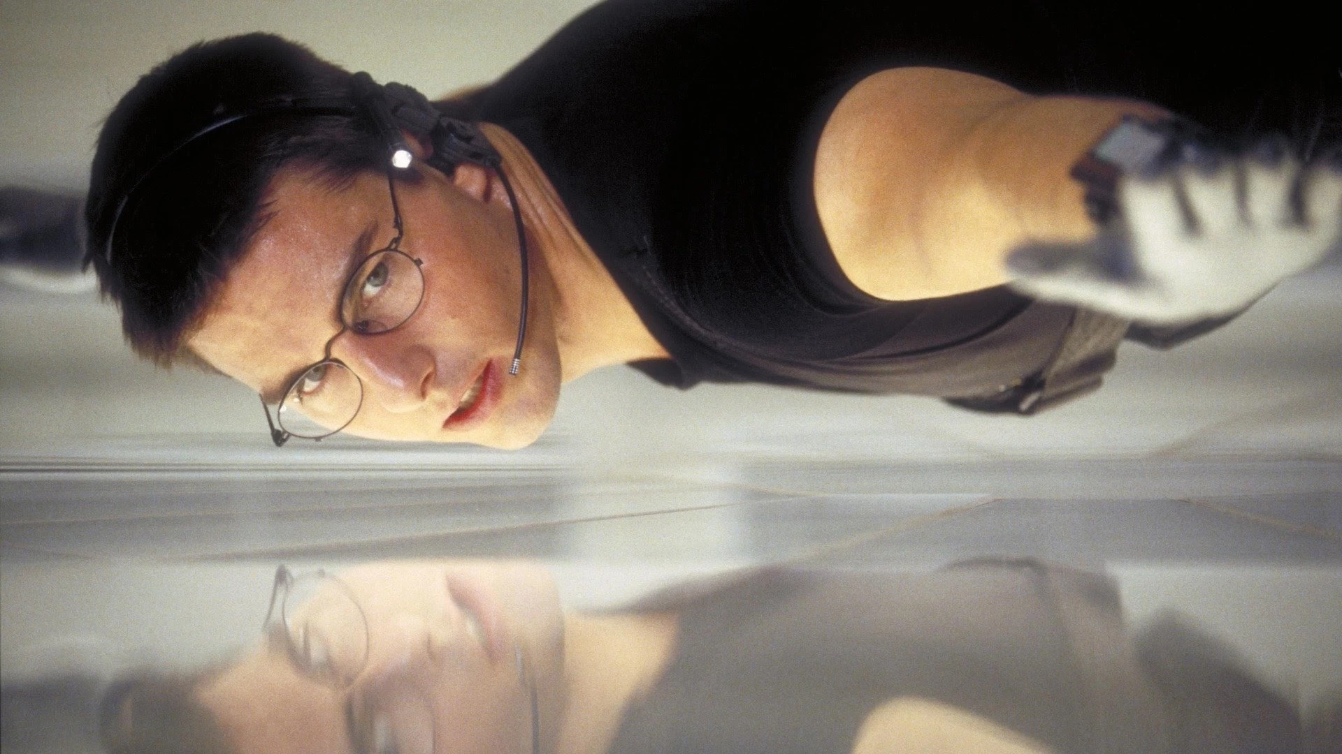 6. Mission: Impossible (1996) - 7,2