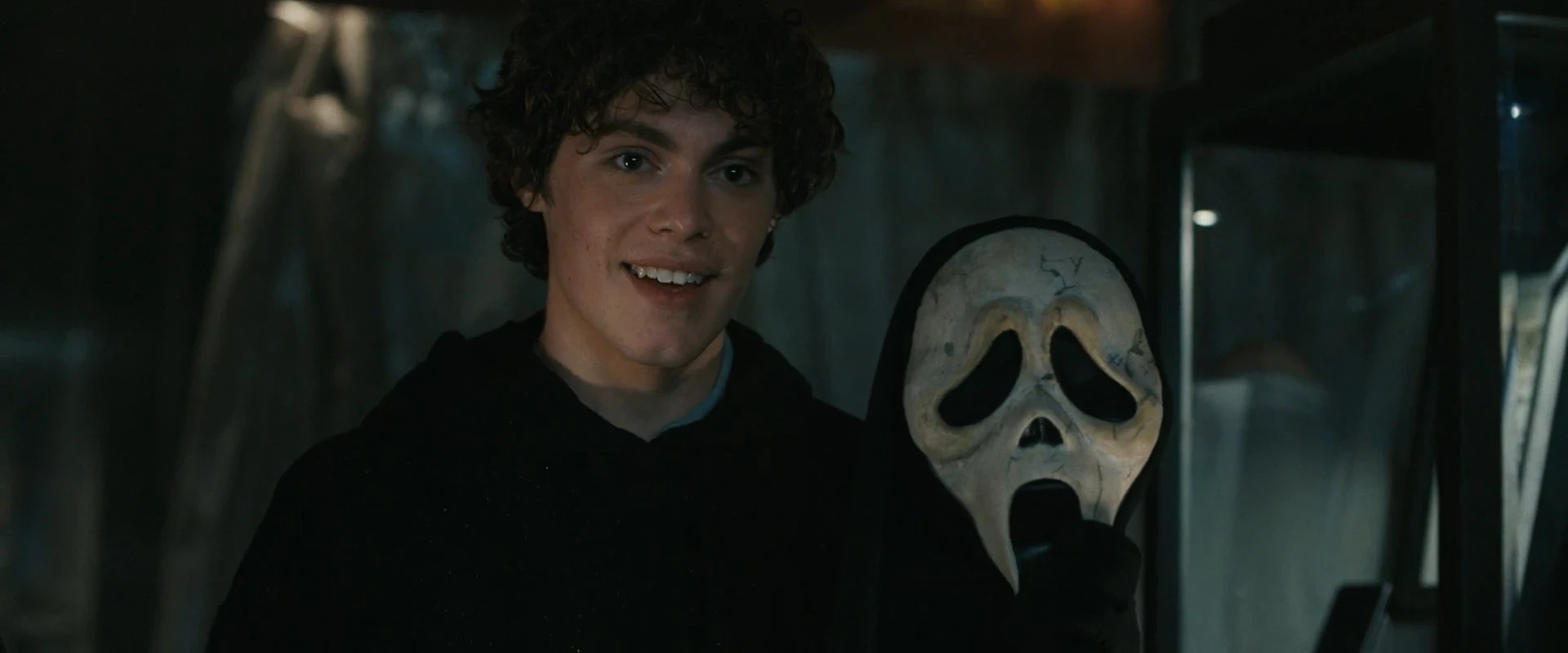 11. Ethan Landry (Jack Champion) - Krzyk 6