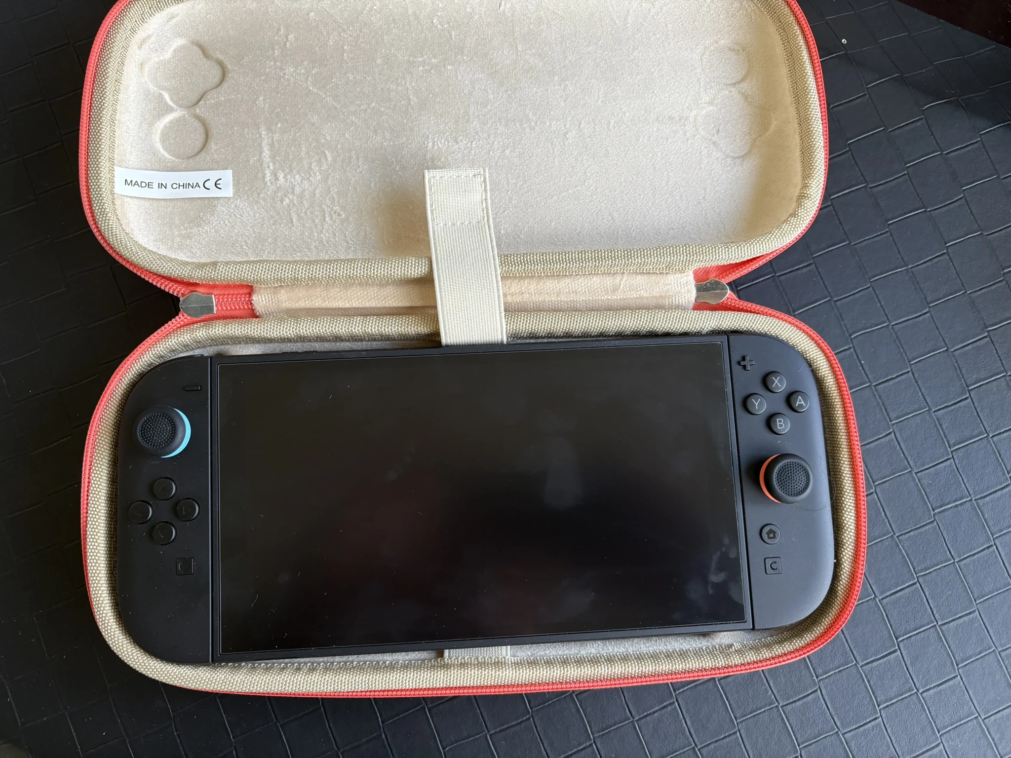 Colorful Ultra-Thin Carrying Case