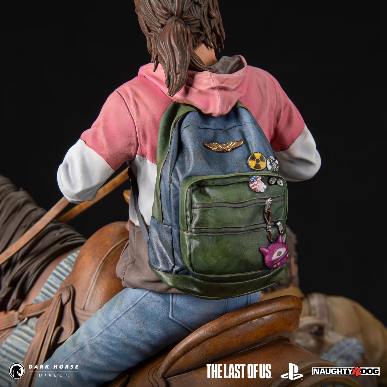The Last of Us - figurka od Joela i Ellie od firmy Dark Horse