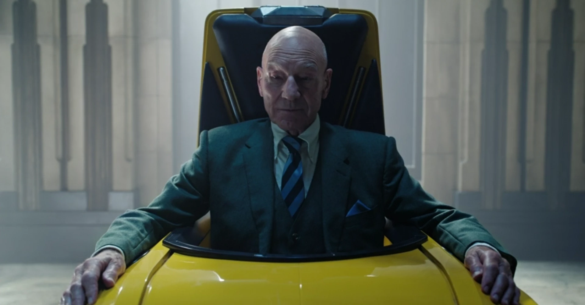 41. Charles Xavier aka Profesor X - lider Iluminatów z Ziemi-838; postać ta posiada prawdopodobnie katalog mocy charakterystycznych dla znanego z komiksów bohatera; można go więc uznać za jednego z najpotężniejszych telepatów w całym multiwersum, potrafiącego przejmować mentalną kontrolę nad innymi postaciami na masową skalę czy tworzącego tzw. fale psychiczne, doprowadzające jego wrogów do pożądanego stanu psychicznego.