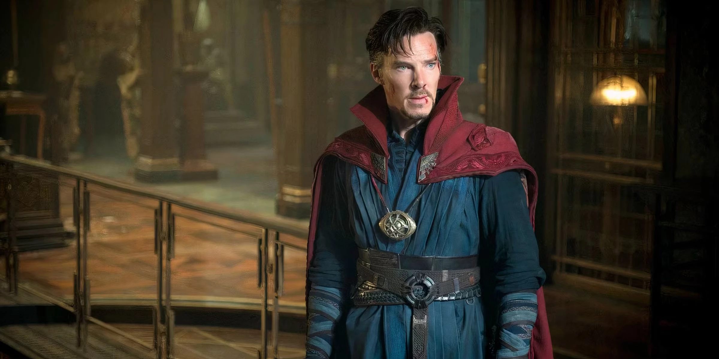 24. Doktor Strange - choć w chwili obecnej heros nie jest już Najwyższym Magiem Ziemi, w rzeczywistości systematycznie zwiększa on katalog własnych mocy; najpotężniejszy z mistrzów sztuk mistycznych, który dzięki zdolnościom magicznym potrafi manipulować energią i materią na niewyobrażalną skalę; władca wymiaru lustrzanego, w którym więzi swoich przeciwników; Doktor Strange tworzy rozmaite iluzje i projekcje astralne, potrafi się teleportować i replikować samego siebie; z racji utraty Kamienia Czasu nie może już manipulować linią czasową, jednak z drugiej strony dzięki wiedzy o multiwersum zyskał on moc translokacji, pozwalającej na przejmowanie kontroli nad inną wersją siebie samego z alternatywnego uniwersum; czas pokaże, w jaki sposób jego moce zwiększy fakt czytania Darkholdu.