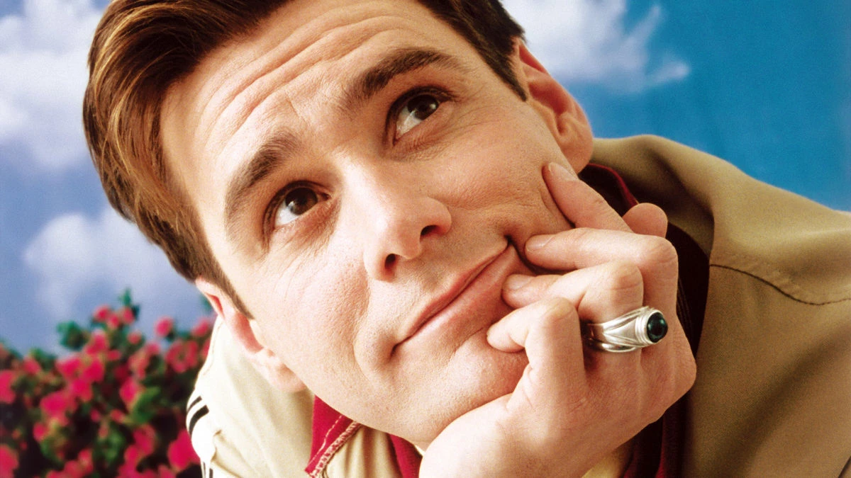 „Truman Show” (1998) - przedstawił życie człowieka jako reality show. Obecnie obserwujemy wzrost popularności mediów społecznościowych i influencerów, przez co życie innych ludzi możemy oglądać właściwie każdego dnia.