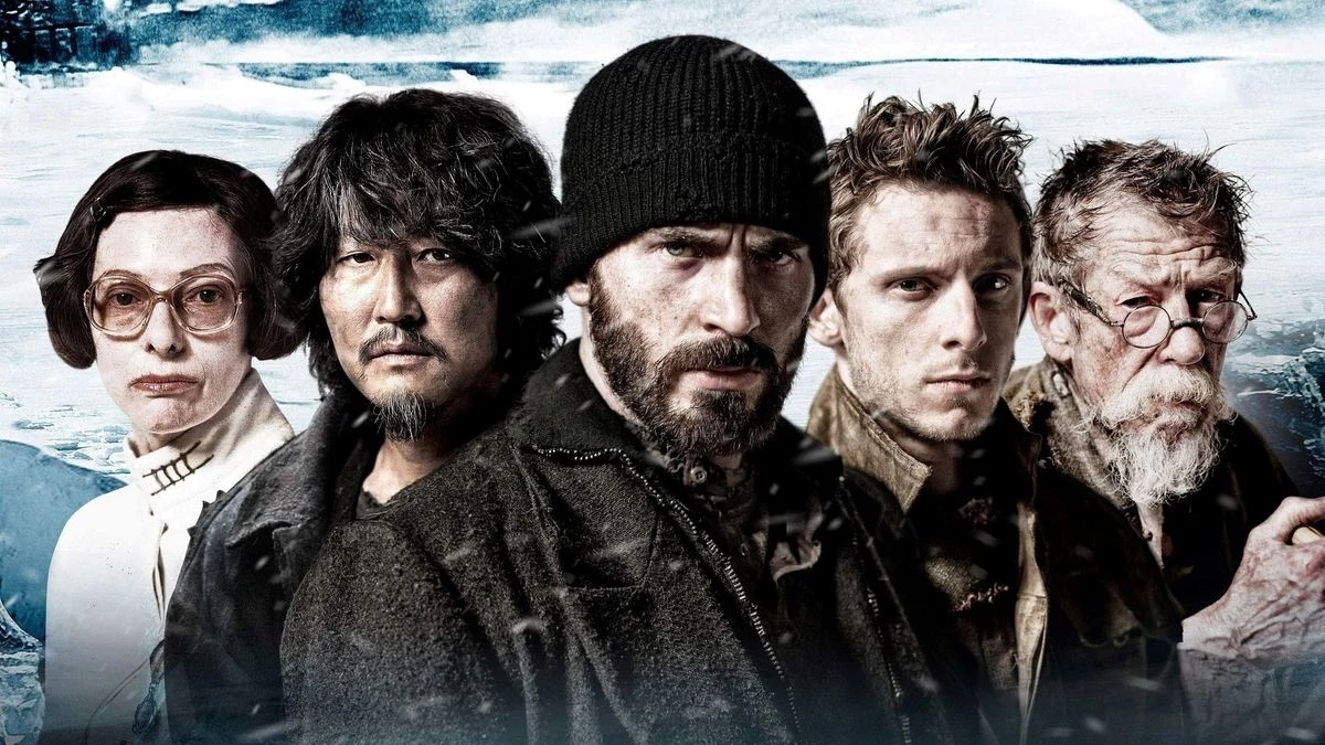 „Snowpiercer: Arka przyszłości” (2013) – pokazał podzielone klasowo społeczeństwo w zamkniętym ekosystemie. Obecnie obserwujemy rosnące nierówności społeczne i ekonomiczne.