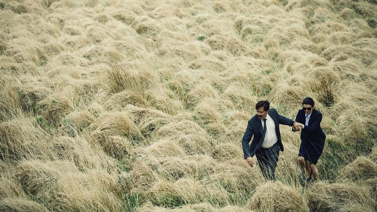 „Lobster” (2015) – dehumanizacja związków w erze aplikacji randkowych.