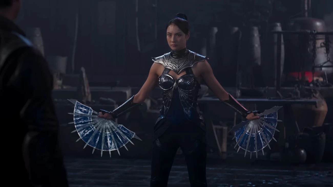 Kitana (Adeline Rudolph)