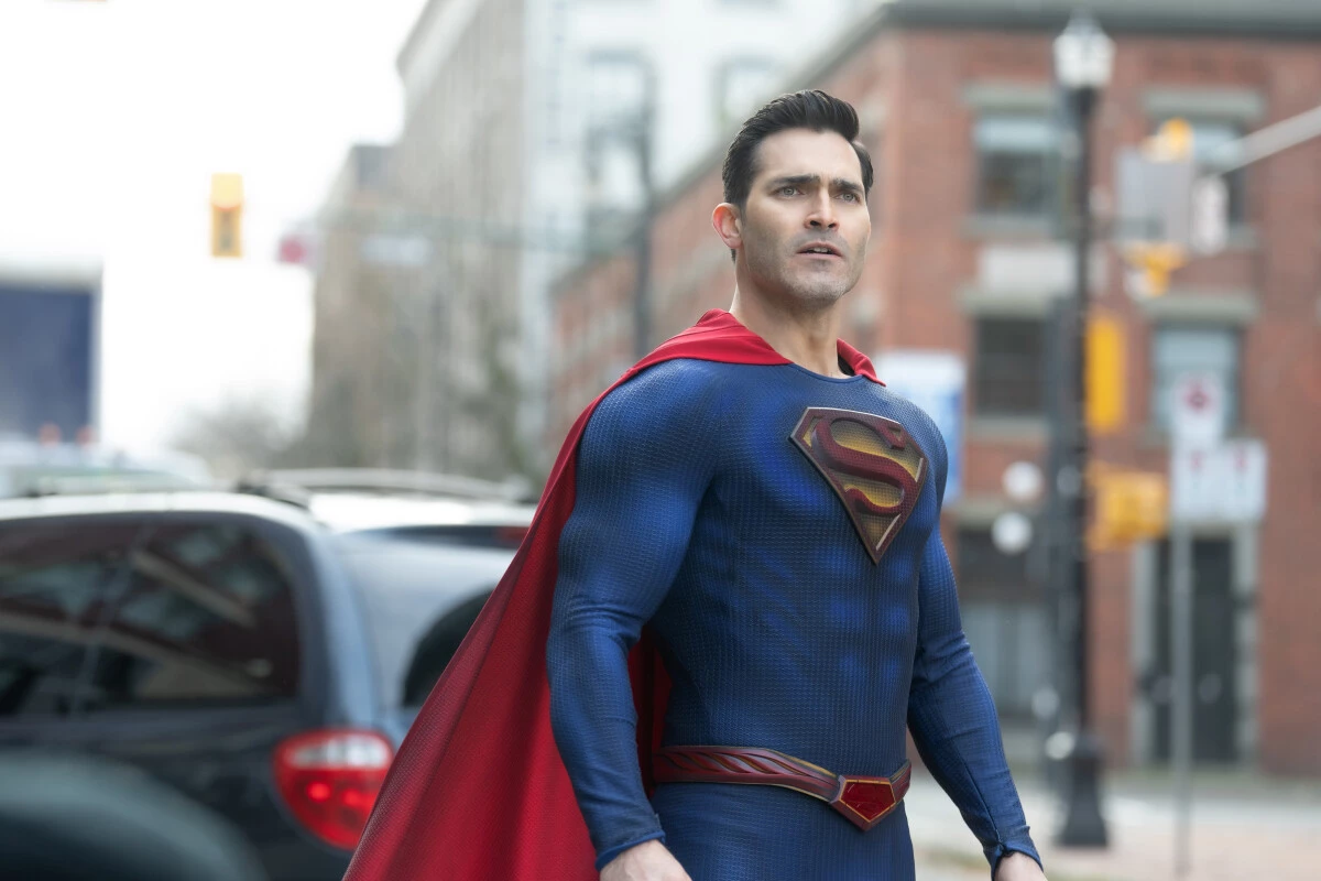 6. Oryginalny strój Supermana z Superman i Lois