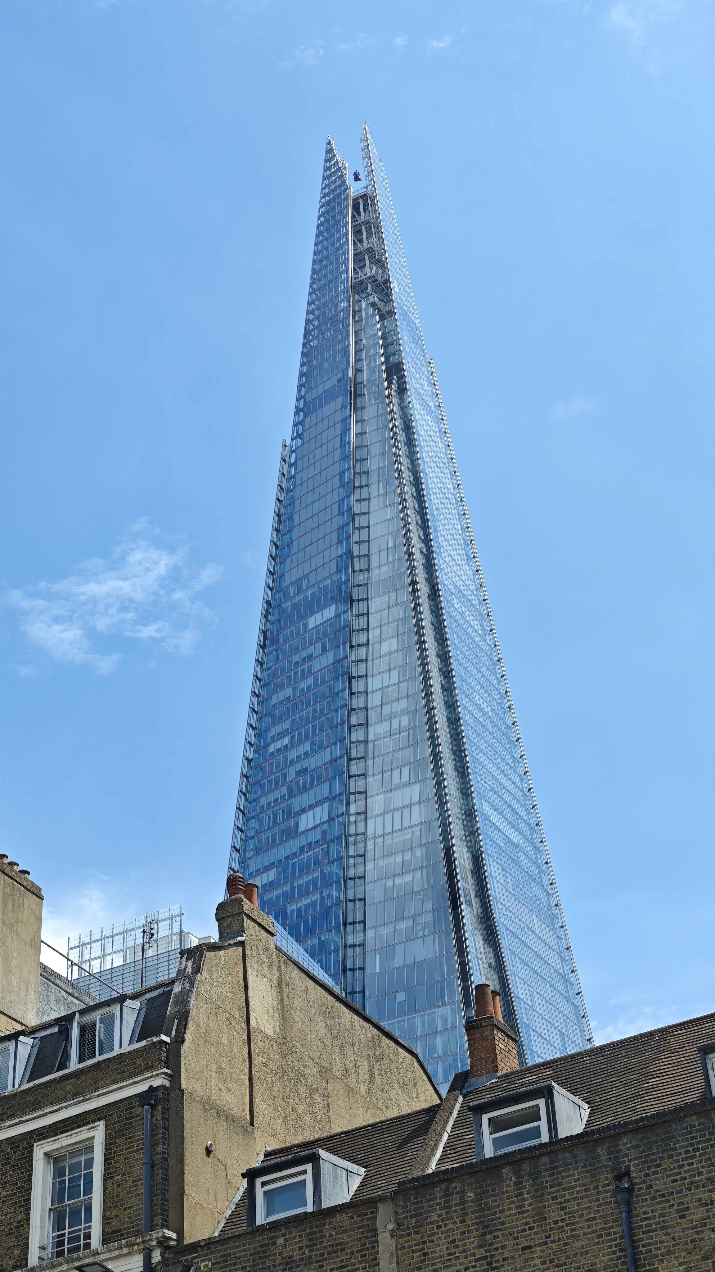 Superman na londyńskim wieżowcu