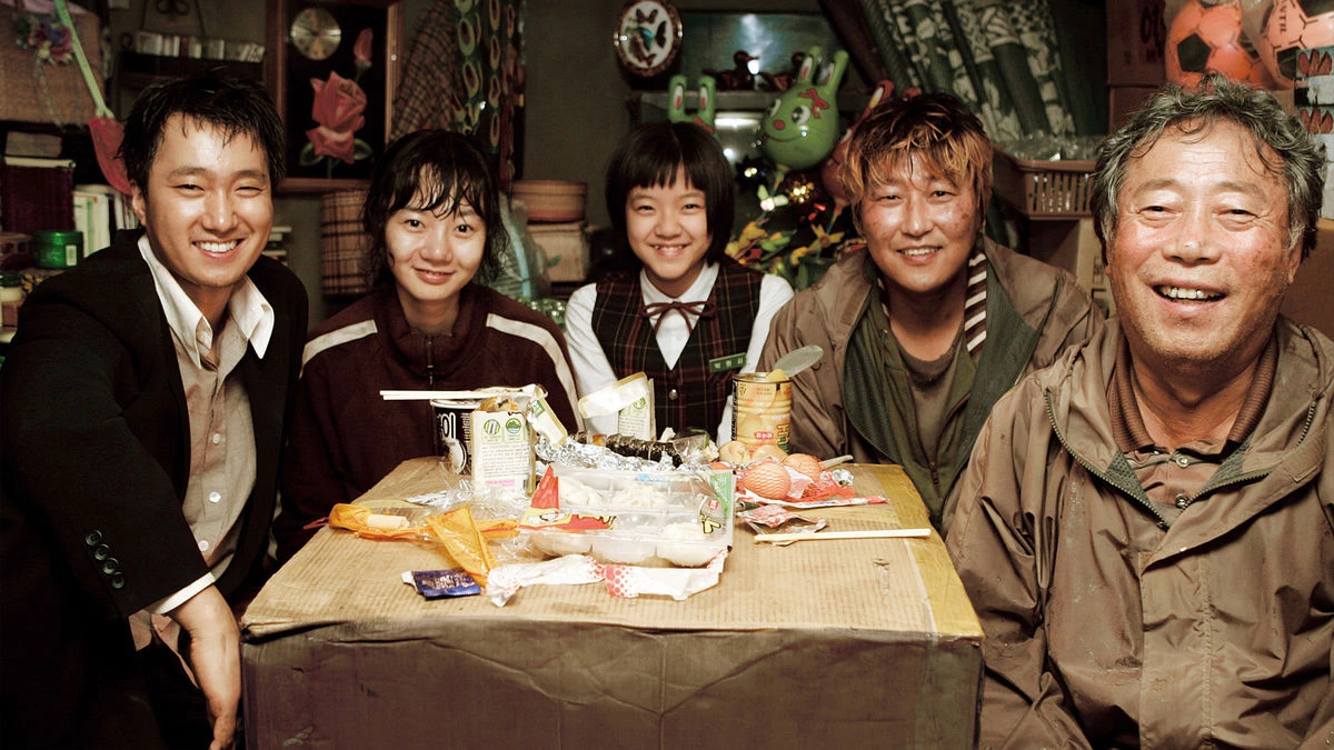 5. The Host: Potwór (2006)