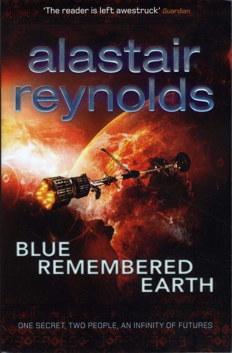 32. „Blue Remembered Earth” – Alastair Reynolds