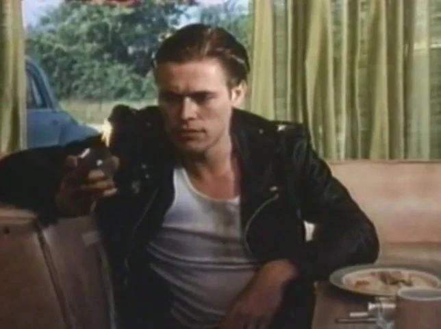 Willem Dafoe w filmie The Loveless (1981)
