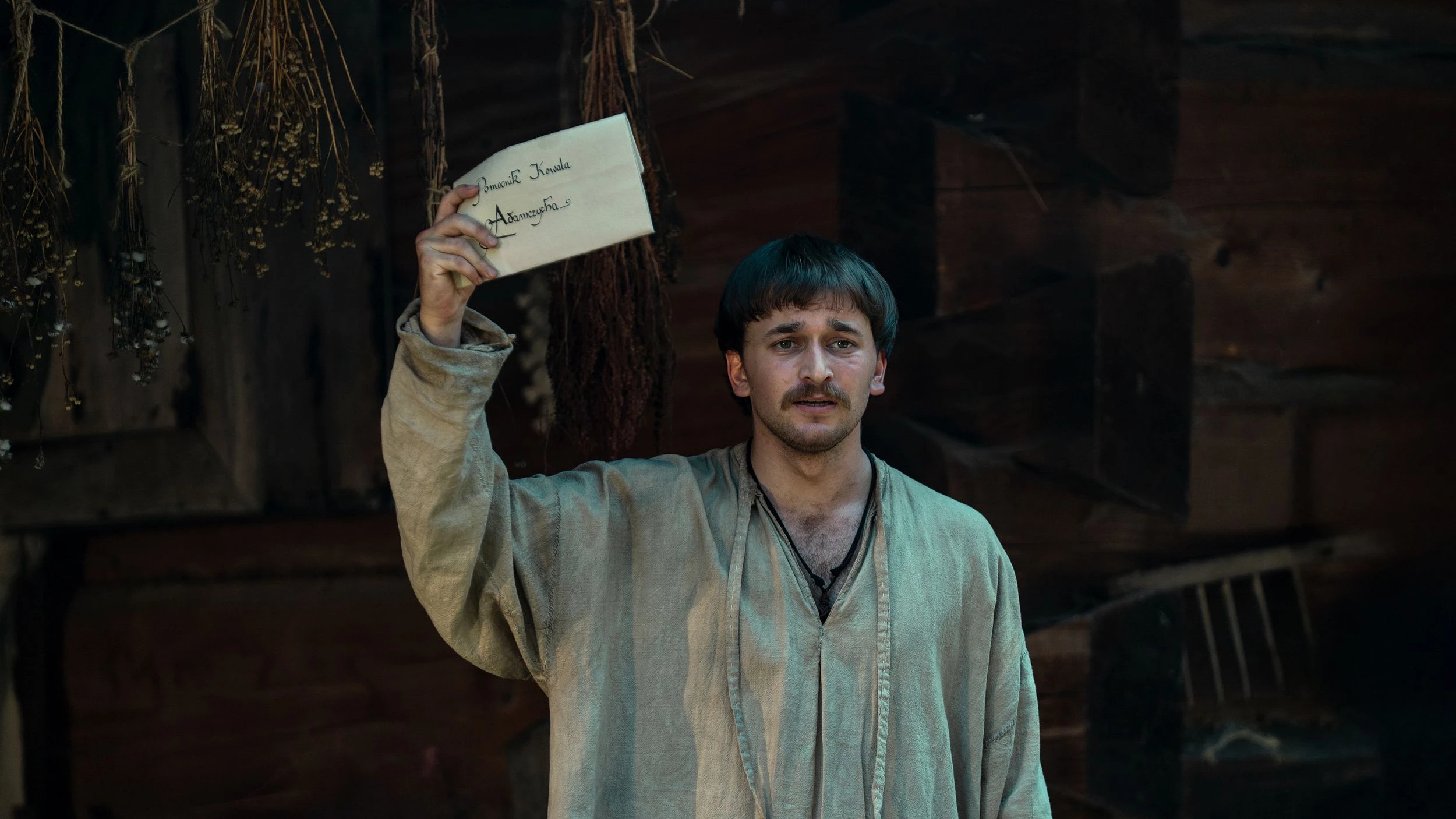 1670 - oficjalne zdjęcie z 2. sezonu serialu Netflixa