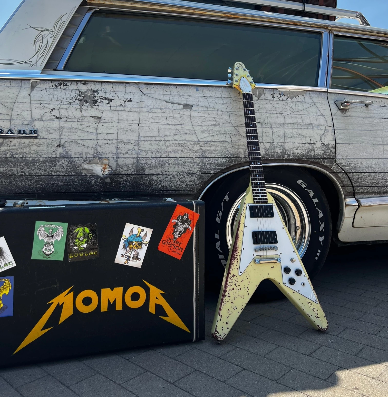 Tak wygląda gitara stworzona dla Jasona Momoy