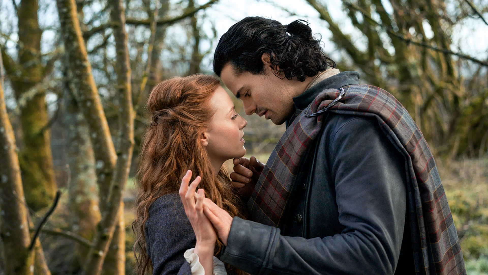 Outlander: Krew z krwi (HBO Max) - 2.sezon zapowiedziany w trakcie trwania 1.
