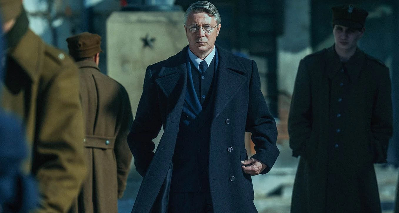 Pojedynek - zwiastun. Littlefinger z Gry o tron w polskim filmie!