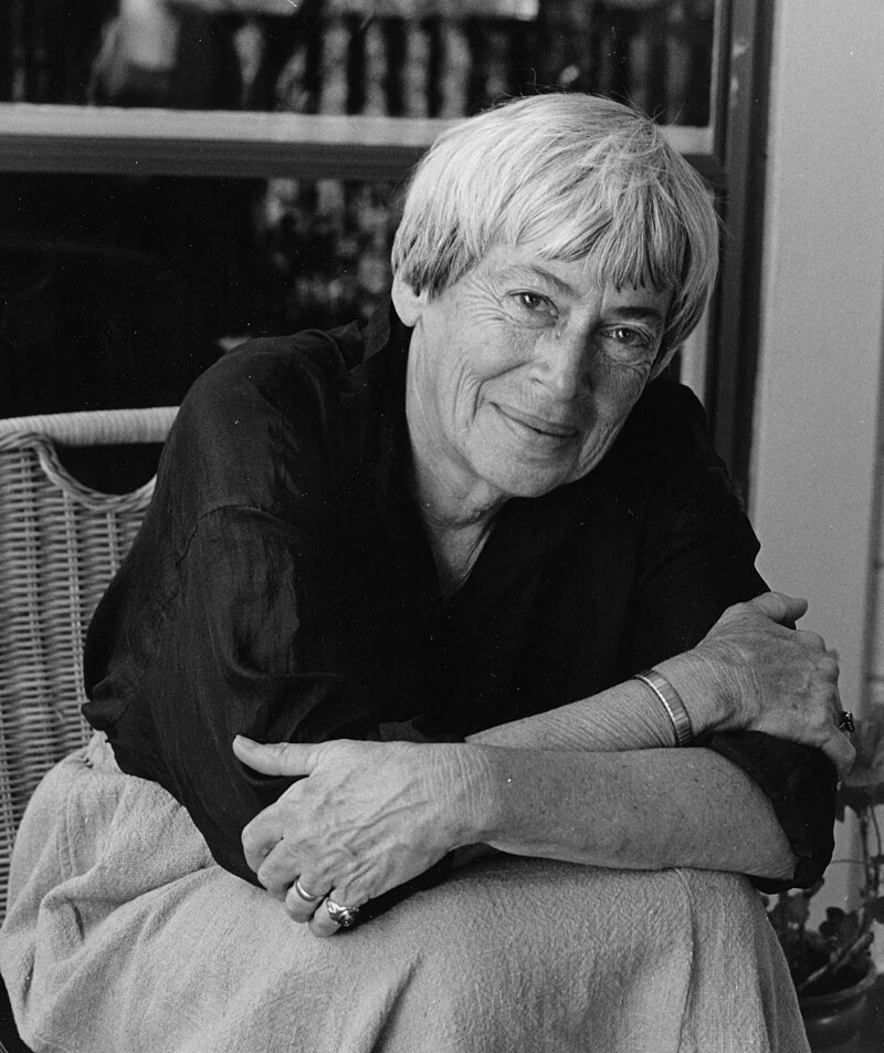 2. Ursula K. Le Guin (cykle Ekumena i Ziemiomorze)
