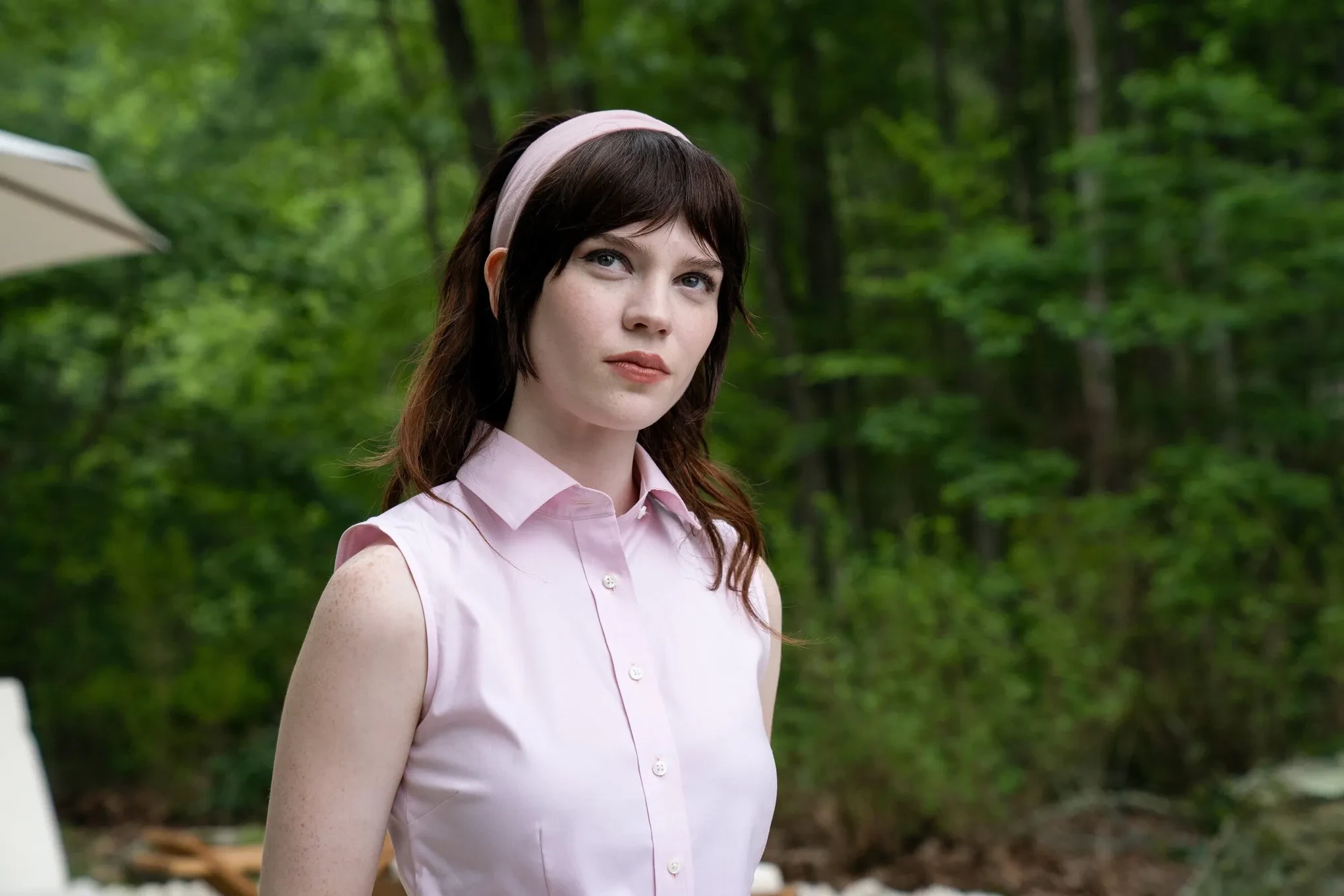 Towarzysz (2025) - zaawansowany robot towarzyszący (Iris), który po uwolnieniu się spod kontroli swojego manipulującego chłopaka mści się za wyrządzone krzywdy.