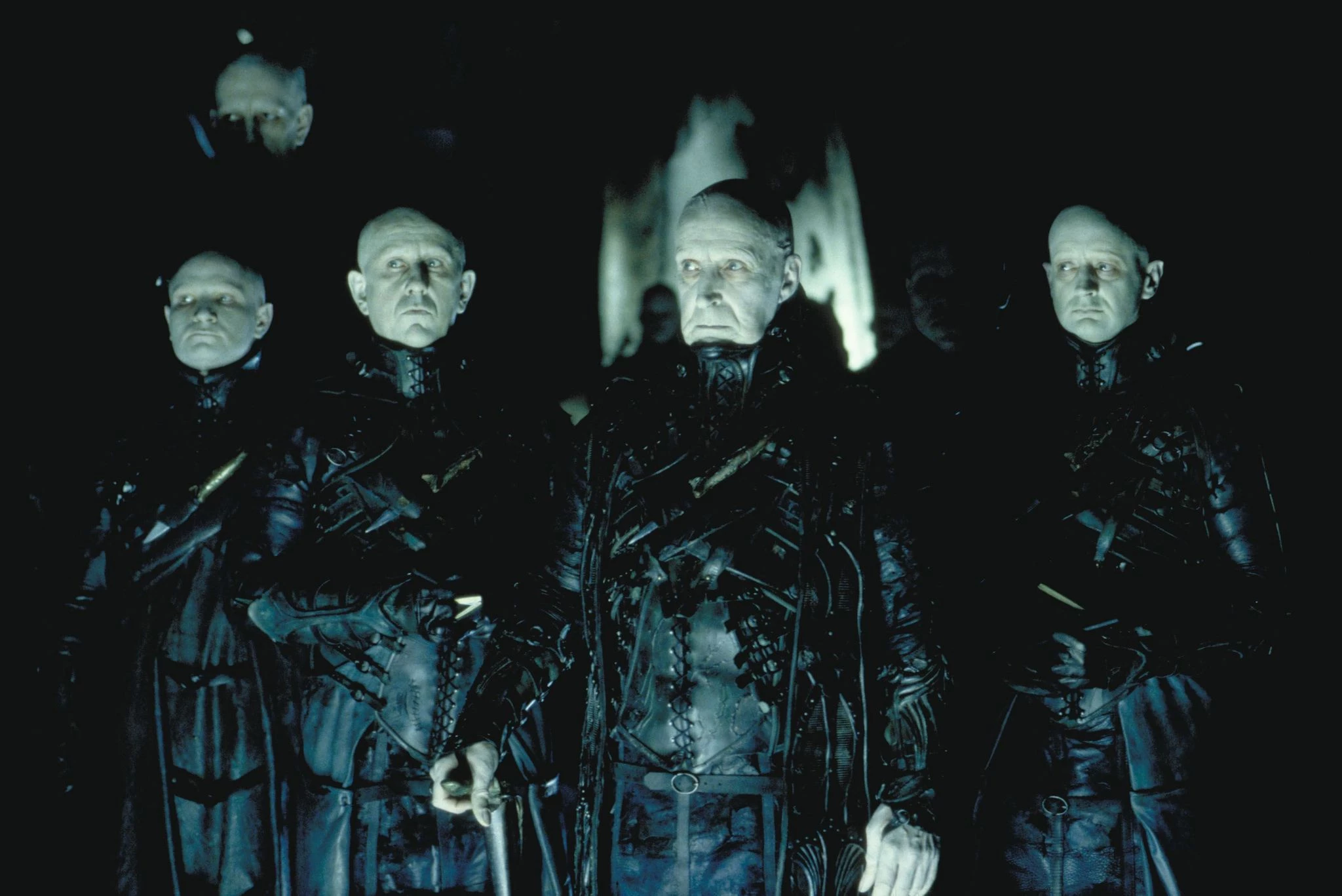 Dark City (1998)