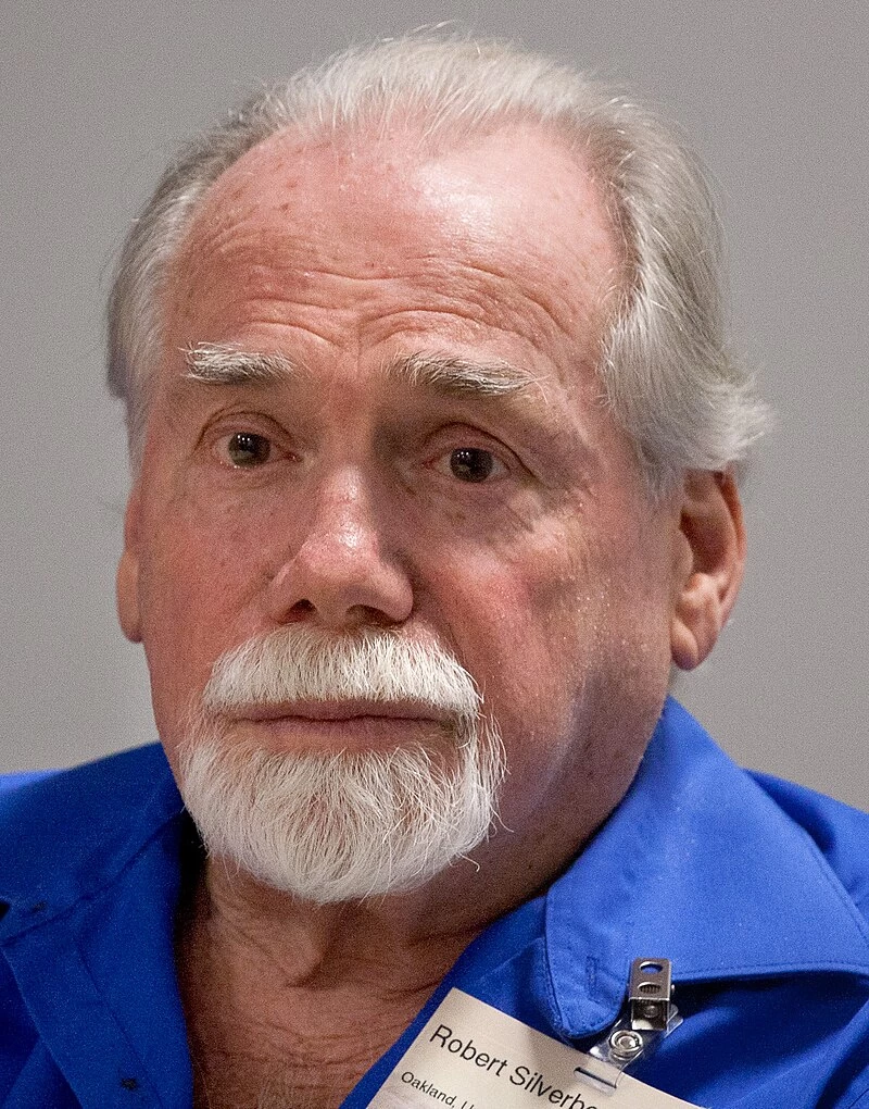 28. Robert Silverberg (W dół do Ziemi, Skrzydła nocy)