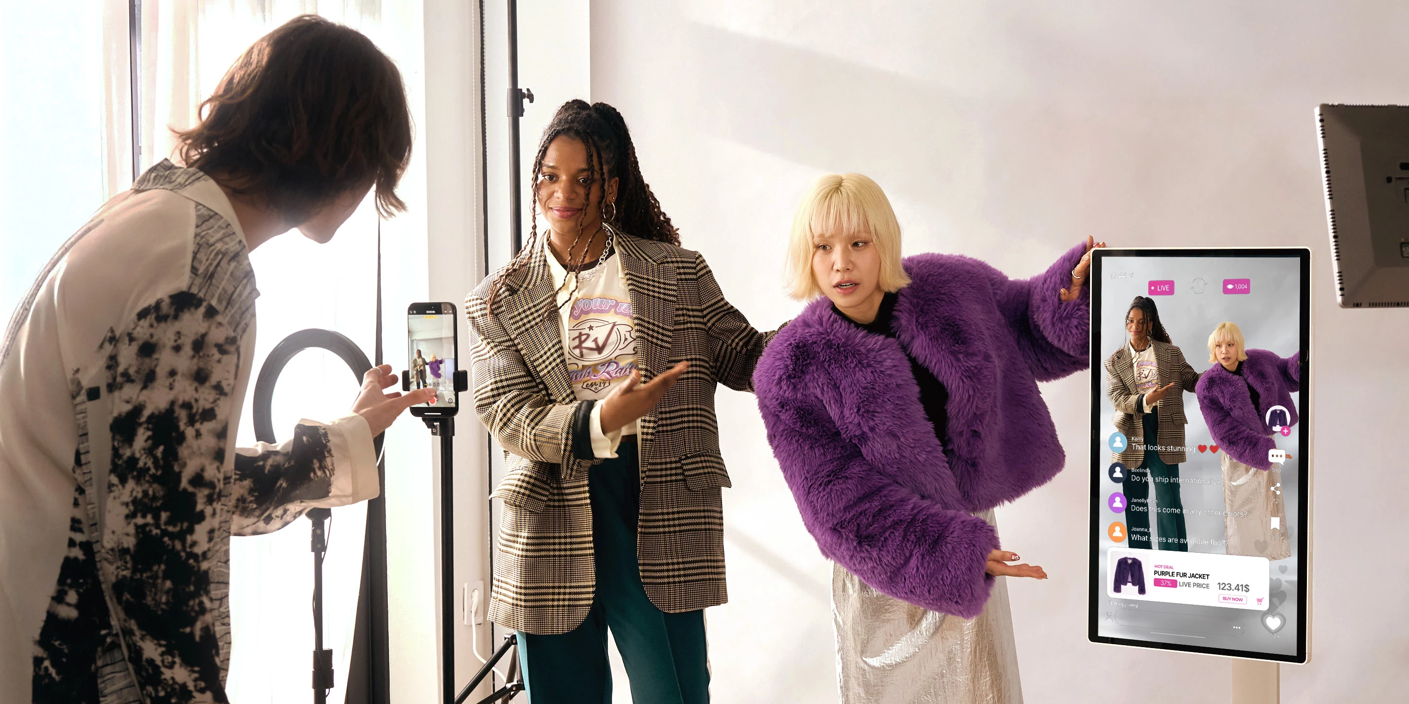 LG Swing to monitor i TV w jednym, który właśnie wjechał do Polski!