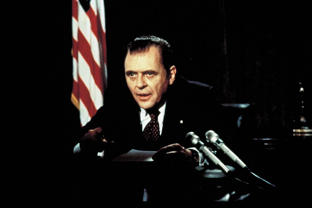 13. Nixon (1995) - 76%