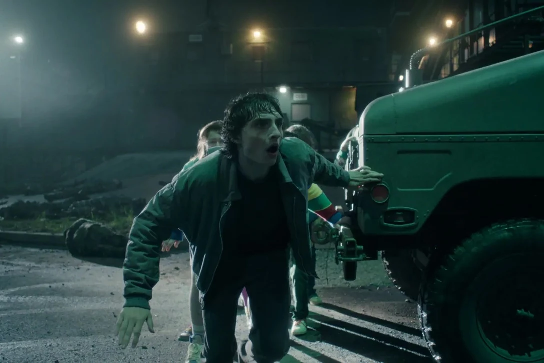 Dużo materiałów zza kulis 5. sezonu Stranger Things. Jak kręcono kapitalną scenę na jednym ujęciu?