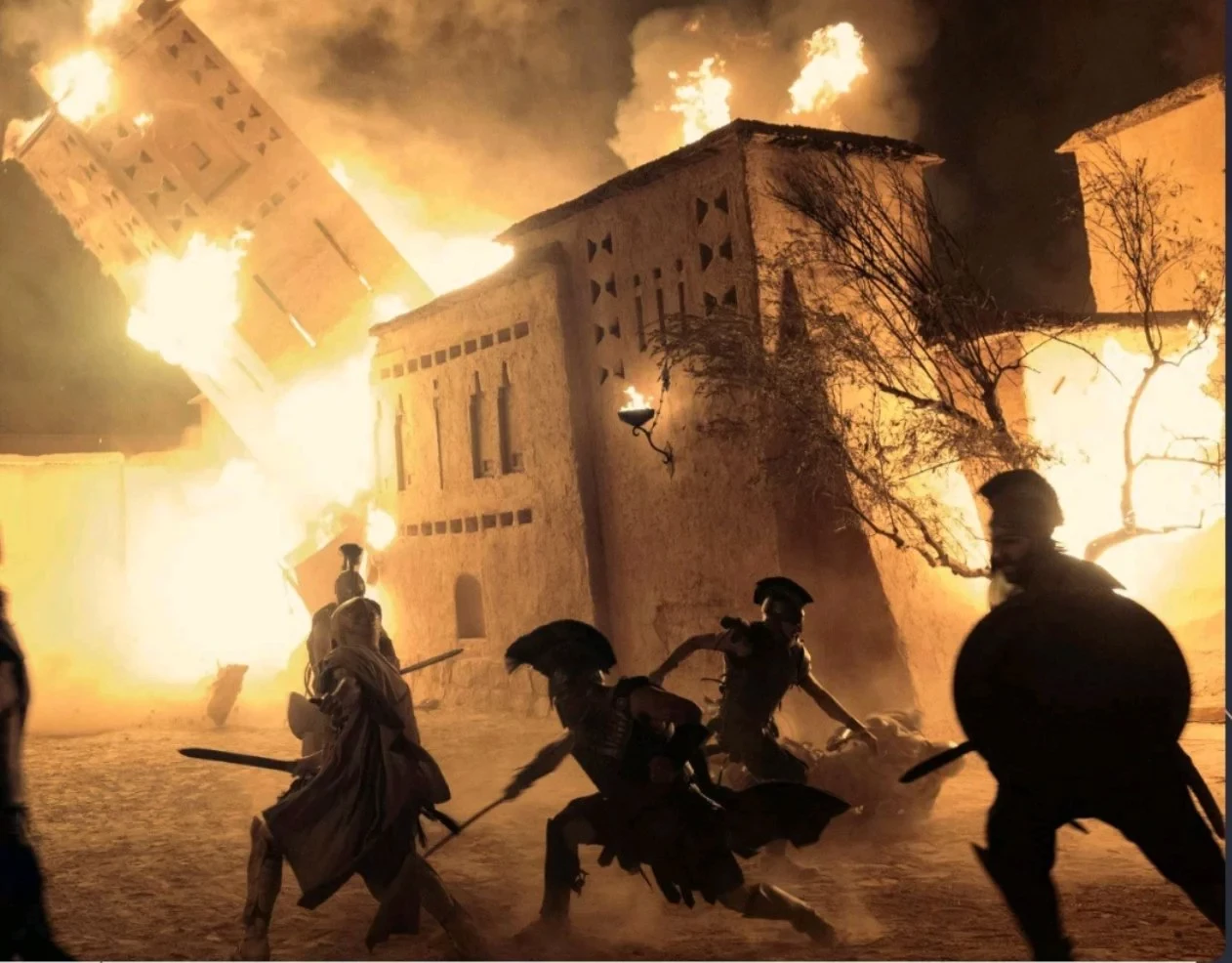 Odyseja pokaże wojnę trojańską. Zendaya jako bogini - zdjęcia z filmu Chrisa Nolana!