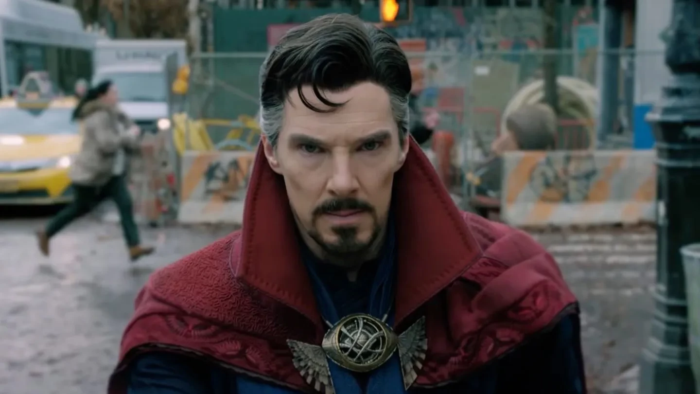 Benedict Cumberbatch jako Stephen Strange