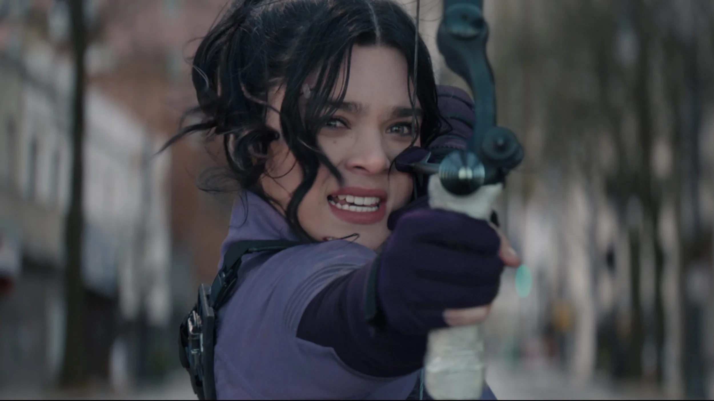 Hailee Steinfeld jako Kate Bishop aka Hawkeye