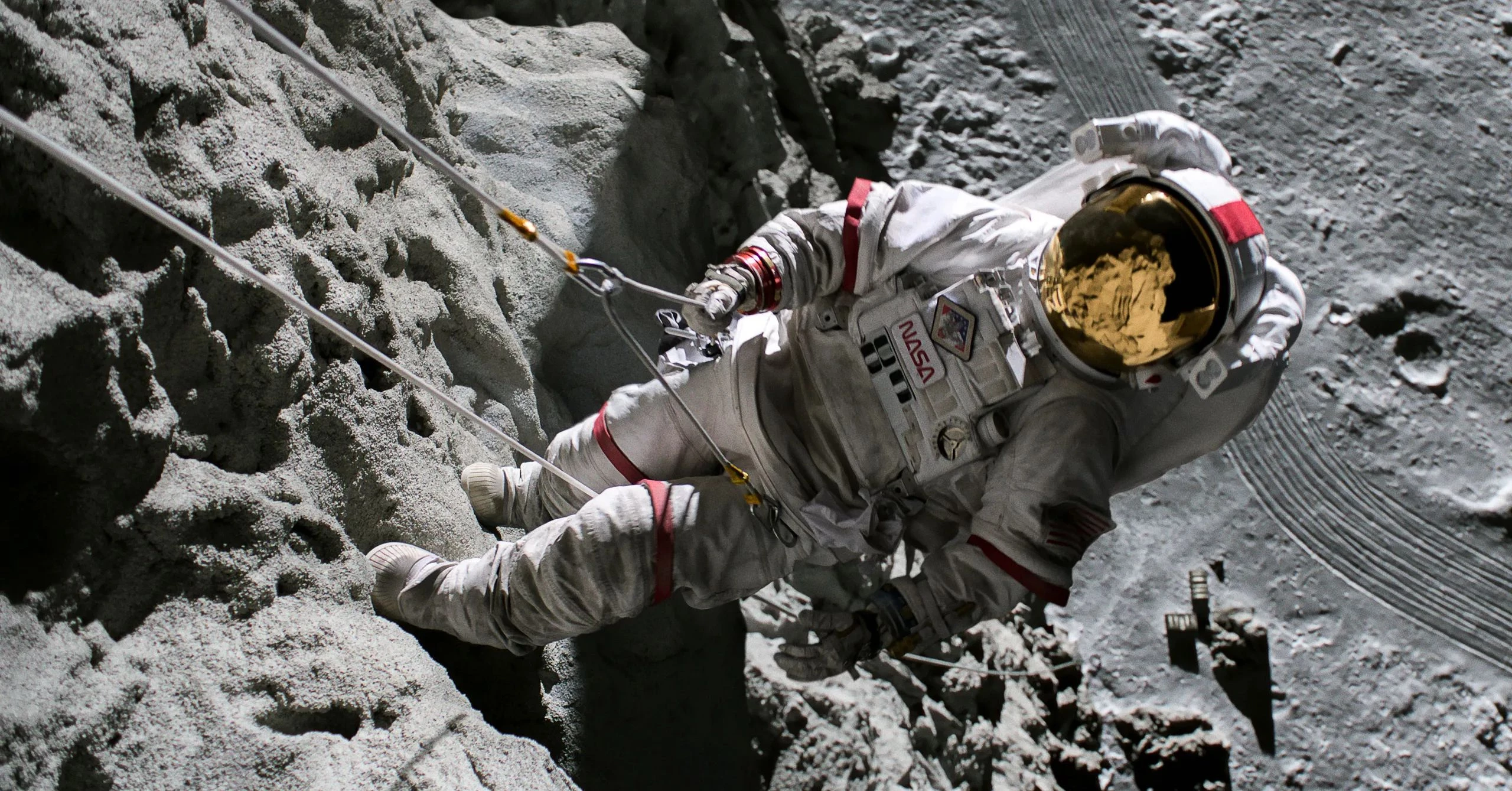 Najlepsze seriale science fiction XXI wieku. Arcydzieła jednej z platform przegrały z 2 klasykami