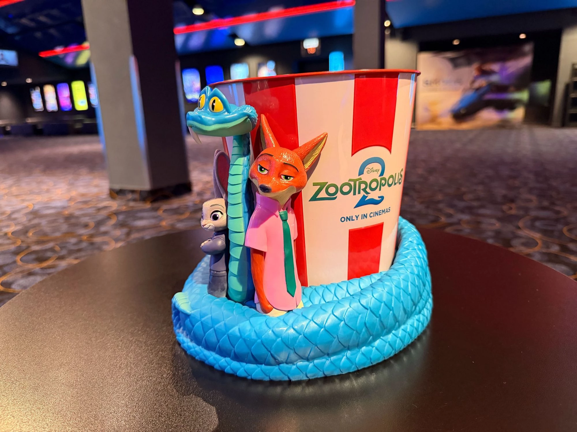 Zwierzogród 2 - kubeczek na popcorn