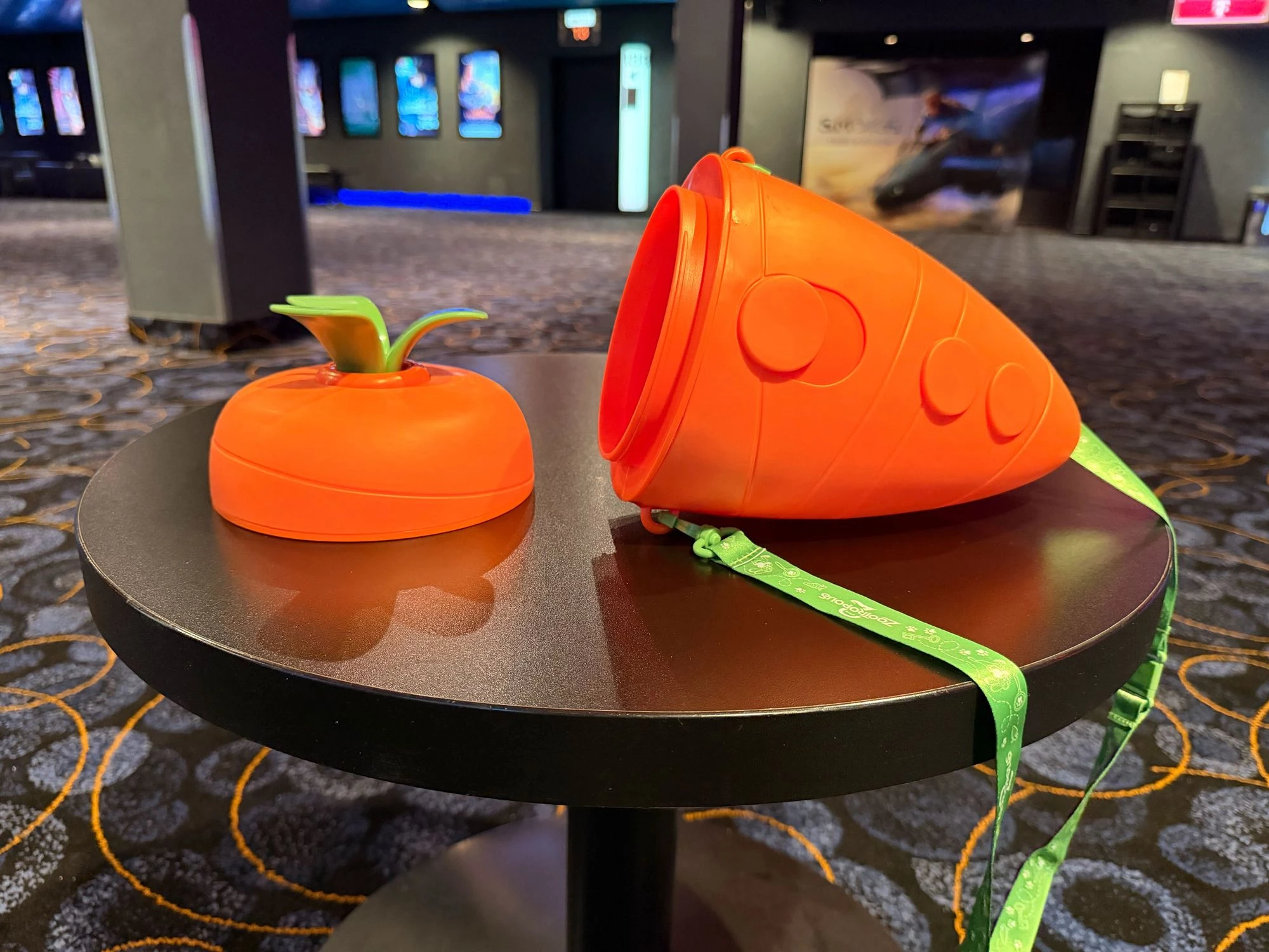 Zwierzogród 2 - kubeczek na popcorn