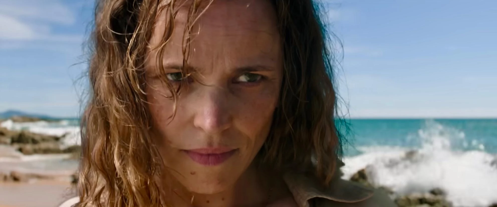 Nowy film Sama Raimiego będzie "oburzający". Czy jest podobny do kultowego Martwego zła?