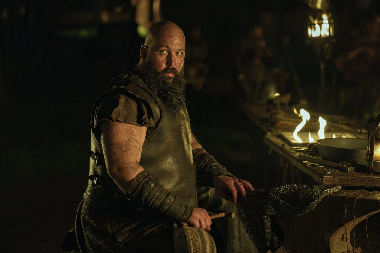 Rycerz Siedmiu Królestw - oficjalne zdjęcie z serialu osadzonego w świecie Gry o tron