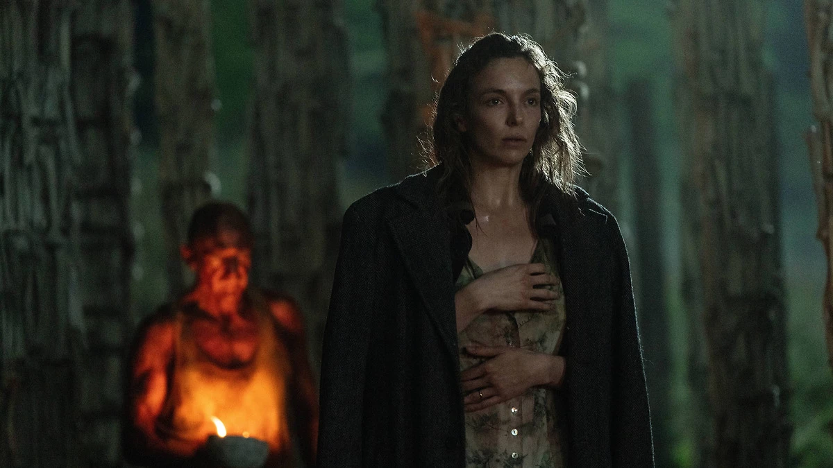 38. 28 lat później