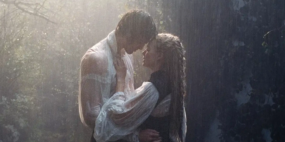 Wichrowe wzgórze już w streamingu - gdzie oglądać romans z Margot Robbie i Jacobem Elordim?